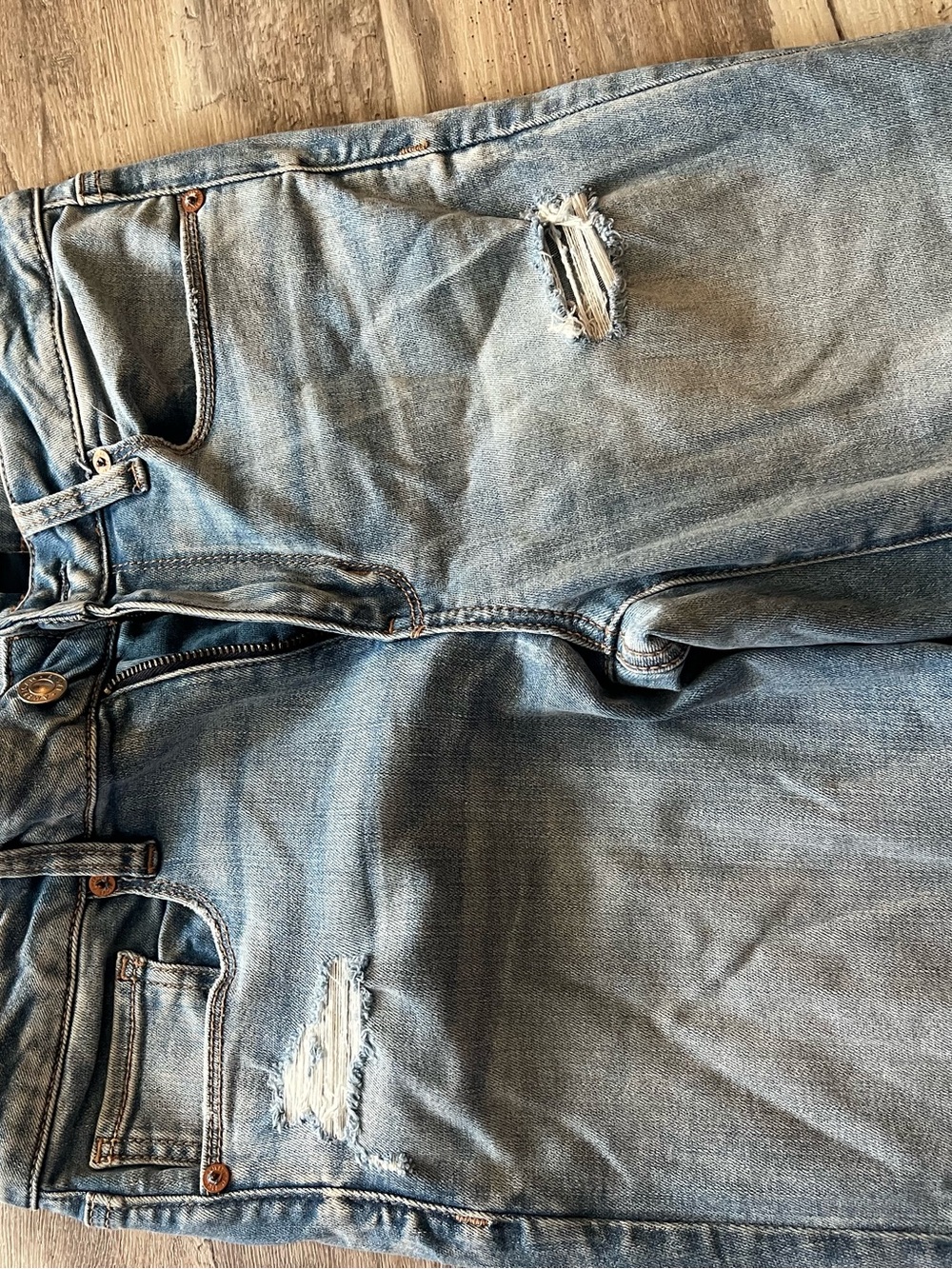 American Eagle Outfitters Faded Blue Stretch Denim Jeans